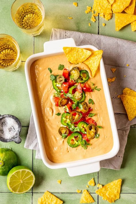 CREAMY CASHEW VEGAN QUESO Cashew Queso, Vegan Queso, Cashew Sauce, Vegan Cheddar, Favorite Dips, Pickling Jalapenos, Pimento Cheese, Smashed Potatoes, Raw Cashews