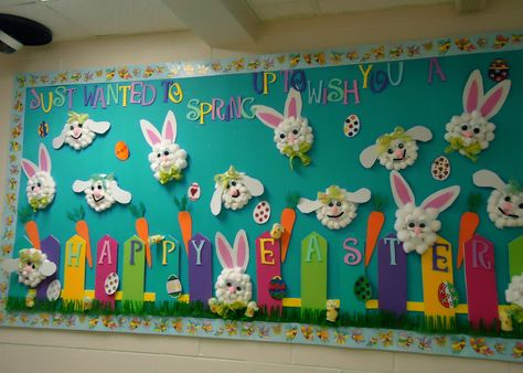 Welcome Back Bulletin Boards | ... Days in Second Grade: Show and Tell Tuesday - Spring Bulletin Boards Easter Bulletin Board, Easter Bulletin Boards, Kindergarten Bulletin Boards, Easter Classroom, Spring Bulletin, Spring Bulletin Boards, Preschool Bulletin, Classroom Wall Decor, Preschool Bulletin Boards