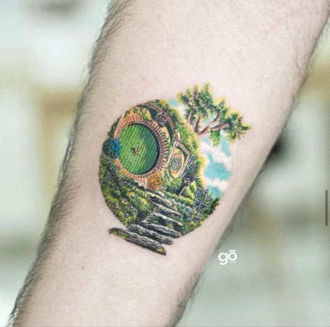 The Shire Tattoo, The Hobbit Tattoo, Hobbit Tattoo, Hobbit Life, Tolkien Tattoo, Creative Tattoo Ideas, Lotr Tattoo, Rings Tattoo, Lord Of The Rings Tattoo