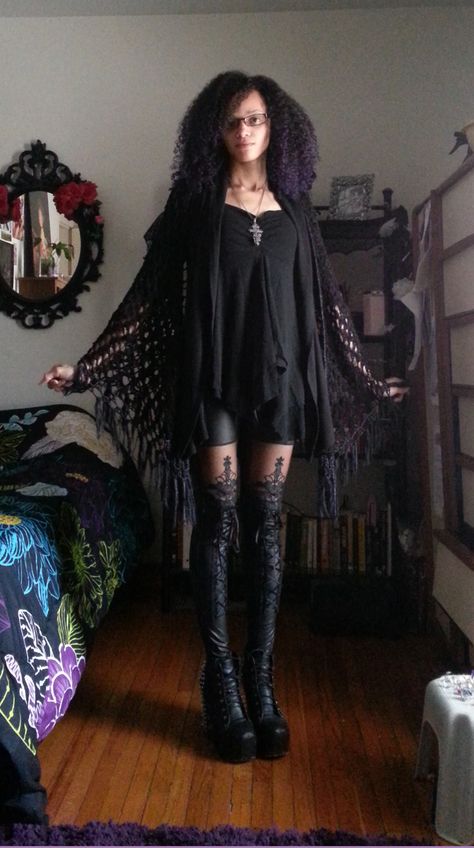 Using for inspiration for my own personal style which is a gothic hippie or soft goth type. I found these in a google search. How To Layer Clothes Goth, Goth Everyday Outfit, Layered Goth Outfit, Goth Picture Ideas, Black Goth Women, Gothic Hippie Outfits, Goth Boots Outfit, Goth Outfits With Pants, Gothic Hippie Aesthetic