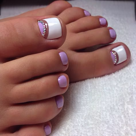 104 Likes, 0 Comments - Ольга (@panibratova) on Instagram Pedicure Gel, Velvet Nails, Toe Nail Color, Pretty Toe Nails, Cute Toe Nails, Summer Toe Nails, Pedicure Designs, Toe Nail Designs, Pedicure Nail Art