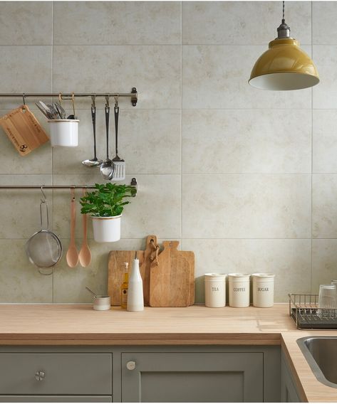 Scandi Kitchen Tiles, Cream Tile Kitchen, Cream Tiles Kitchen, Kitchen Inspo Color Schemes, Kitchen Tiles Ideas Wall, Kitchen Wall Tiles Ideas, Kitchen Without Upper Cabinets, Contemporary Kitchen Tiles, Kitchen Tiles Wall