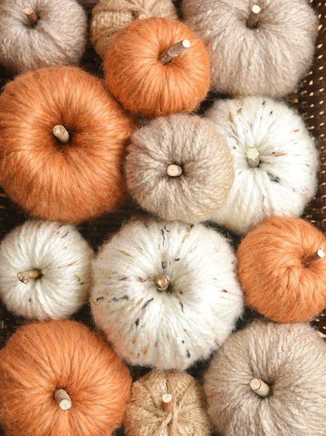 Make Chunky Yarn, Chunky Yarn Pumpkins, Diy Chunky Yarn, Styrofoam Pumpkins, Yarn Pumpkins, One Little Project, Paper Mache Pumpkins, Fun Pumpkins, Easy Fall Crafts