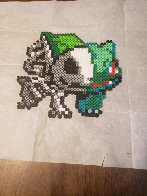 Gastly Perler Beads, Halloween Pokemon Pixel Art, Bulbasaur Perler, Animal Crossing Perler Beads, Pokemon Perler Bead Patterns, Perler Bead Pokemon Patterns, Halloween Pokemon, Melty Bead Designs, Hama Art