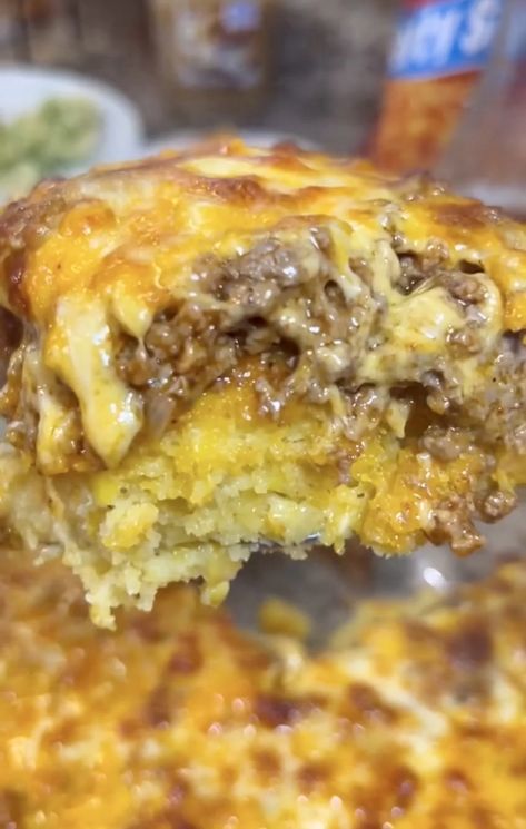 Mexican Cornbread Casserole Ground Beef Tamale Pie Recipes, Spanish Pie Recipes, What’s Mom Cooking, Carnitas Tamale Pie, Prison Tamales, Easy Tamale Casserole, Whats Mom Cooking, Easy Cheesy Tamale Pie, Easy Cheesy Tamale Pie 12 Tomatoes