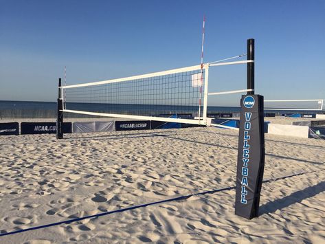 Beach2 Beach volleyball net system Estate Layout, Vida Aesthetic, Volleyball Backgrounds, Volleyball Beach, Beach Volleyball Court, Volleyball Court, Volleyball Net, Jordyn Wieber, Riverside House