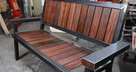 New York-based designer Jimmy Diresta has created stunning industrial steel and wood bench using reclaimed decking scraps. Metal And Wood Bench, Recycled Wood Furniture, Welded Furniture, Vintage Industrial Furniture, Reclaimed Furniture, Built In Bench, Iron Furniture, Metal Projects, Steel Furniture