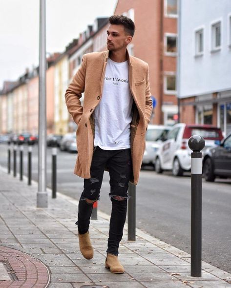 Tan Chelsea Boots Outfit, Tan Overcoat, Tan Suede Chelsea Boots, Winter Work Outfit, Tan Chelsea Boots, Chelsea Boots Men Outfit, Chelsea Boots Outfit, Boots Men Outfit, Chelsea Boots Style