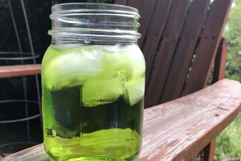 Jolly Rancher Moonshine, Apple Cider Moonshine, Green Apple Jolly Rancher, Apple Moonshine, Flavored Moonshine Recipes, Sour Apple Martini, Apple Pie Moonshine Recipe, Office Candy Jar, Jolly Rancher Candy