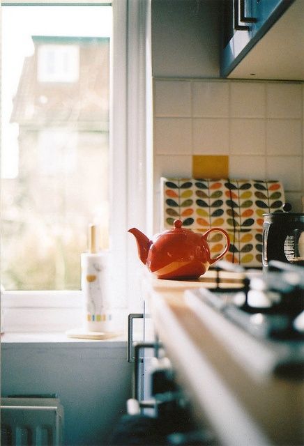 Deco Retro, Decoration Inspiration, Morning Light, Slow Living, Cheap Home Decor, Kitchen Stuff, Interior Design Kitchen, Where The Heart Is, Modern Kitchen Design