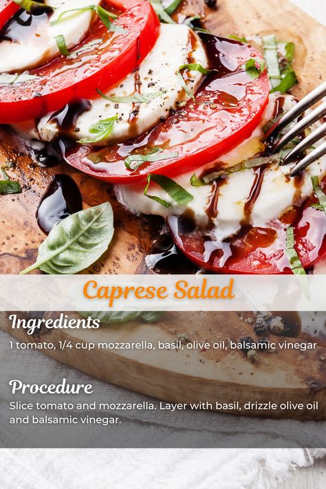 Caprese Salad Healthy Caprese Salad, Healthy Caprese, Tomatoes Mozzarella, Fresh Eats, Simple Nutrition, Sliced Tomato, Berry Smoothie, Quinoa Salad, Healthy Dishes