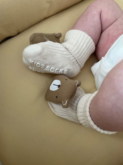 #baby #babygirl #aesthetic #newborn Newborn Boy Aesthetic, Baby Boy Aesthetic Newborn, Newborn Baby Aesthetic, Newborn Aesthetic, Aesthetic Newborn, Pregnancy Videos, Baby Hospital, Usa Baby, Korean Babies