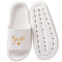 Bride To Be Gifts, White Slides Sandals, Slippers White, Bride Slippers, Wedding Day Bride, Soft Sandals, White Slides, Bachelorette Party Beach, Honeymoon Gifts