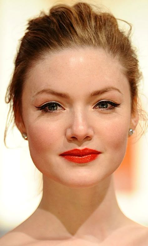 Holiday Grainger, Holliday Granger, Coral Eye Makeup, Holliday Grainger, Orange Lips, The Borgias, Cat Eye Makeup, Manchester England, Winged Liner