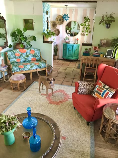 Colorful Florida House Tour Photos | Apartment Therapy Florida Themed Room, Vintage Florida Aesthetic Home, Florida Style Decor, Florida Cottage Interior, Trashy House, Florida Decorating Ideas Interiors, Old Florida Decor Interior Design, Florida House Decor, Vintage Florida Aesthetic