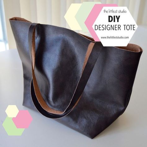 One yard leather bag. Diy Leather Tote Bag, Diy Leather Tote, Sacs Tote Bags, Sac Diy, Brown Leather Tote Bag, Leather Bag Pattern, Diy Leather Bag, Sew Ins, Diy Bags Purses