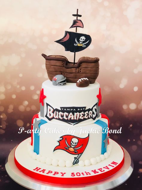 Tampa bay buccaneers cake Tampa Bay Buccaneers Birthday Party, Tampa Bay Buccaneers Cake, March Madness Parties, Buccaneers Football, Dad Birthday Cakes, Football Fever, Tampa Bay Bucs, Football Birthday Party, Football Cake