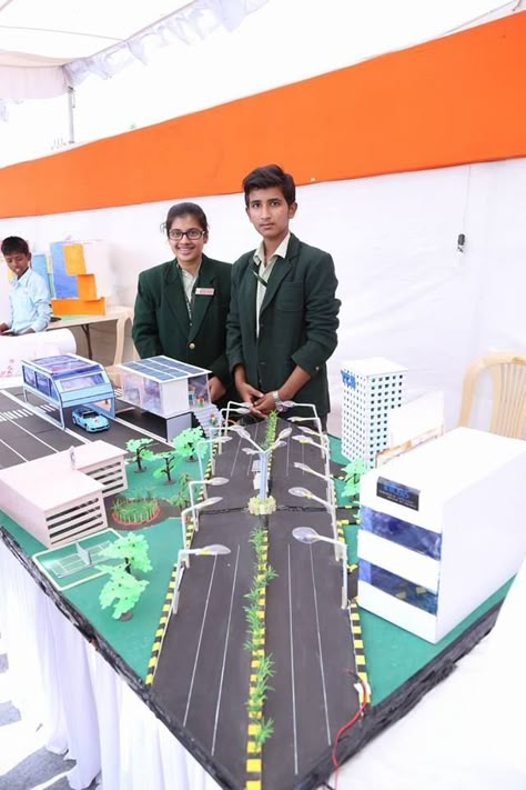 Inter School Science Model, Poster and Essay Competition_38 #IndoreSmartCity #SmartCity Bank Model For School Project, Science Exibition Project, Smart City Model For School, City Model For School Project, Smart City Model, Robot Worksheets, Science Exhibition Working Models, Science Project Working Model, Smart City Project