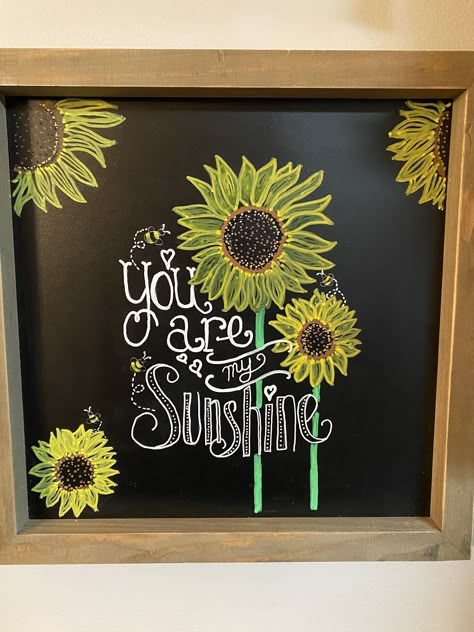 Blackboard Art Ideas School, Black Board Design, Cute Chalkboard Ideas, Chalk Marker Art, Black Board Decoration Ideas School, Preschool Transportation Crafts, Spring Chalkboard Art, School Chalkboard Art, Chalk Markers Art