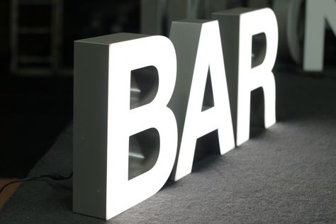 Led Light Letters, Villas Design, Hotel Signage, Pylon Sign, Advertising Methods, Light Up Letters, Blog Niche, Light Letters, Illuminated Letters