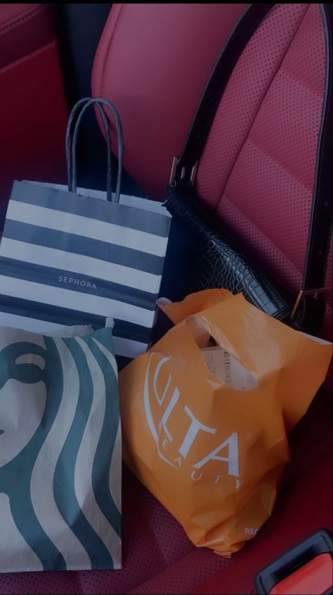 Ulta Bag Aesthetic, Shopping Pictures Bags, Sephora Bag Aesthetic, Ulta Aesthetic, Shopping Bags Aesthetic, Sephora Aesthetic, Sephora Shopping, Cheer Flyer, Sephora Bags