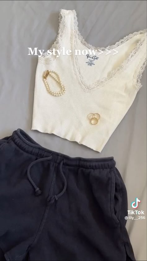 Cute White Outfits, Sarah Logan, Lululemon Outfits, Outfit Inspo Casual, Cute Comfy Outfits, Cute Everyday Outfits, Really Cute Outfits, Fit Inspo, White Outfits