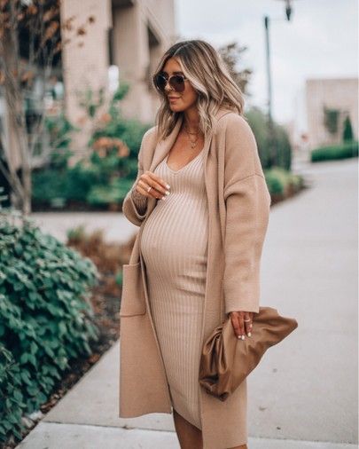 Maternity style, maternity fashion wearing size small http://liketk.it/2W6uh #liketkit @liketoknow.it Pregnacy Fashion, Prego Outfits, Fall Maternity Outfits, Casual Maternity Outfits, Winter Maternity Outfits, Maternity Clothes Summer, Trendy Maternity Outfits, Baby Bump Style, Preggo Fashion