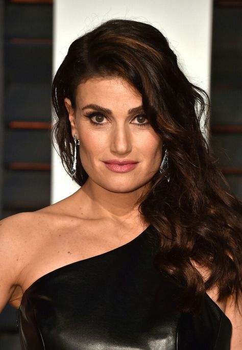 Frozen Character, Cheek Bones, Famous Females, Idina Menzel, Dark Brunette, Jewish Women, Amazing Woman, Twist Braid Hairstyles, Brunette Color