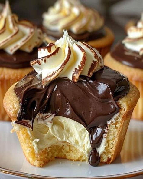 Ina Garten Cooking | Irresistible Boston Cream Pie Cupcakes 😋🤍🤎 | Facebook Cream Pie Cupcakes, Boston Cream Pie Cupcakes, Cupcakes Filled, Pie Cupcakes, Boston Cream Pie, Homemade Cupcakes, Boston Cream, Classic Desserts, Chocolate Frosting