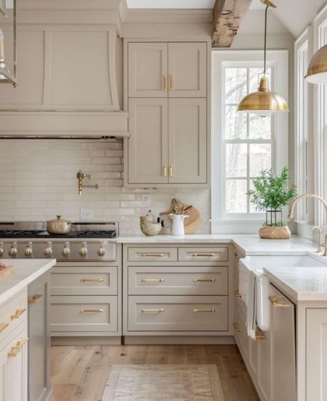 White And Gold Kitchen Farmhouse, Wooden Beams In Kitchen, Simple Elegant Kitchen, Beige Kitchen Cabinets, Cabinet Color Ideas, Kitchen Cabinet Color, Kitchen Cabinet Color Ideas, Beige Cabinets, Farmhouse Flair