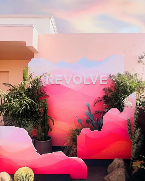 Festival Design Decoration, Revolve Event, Expo Stand Design Ideas, Summer Backdrop, Revolve Festival, Vip Experience, Bright Wedding Colors, Corporate Events Decoration, Event Planning Checklist