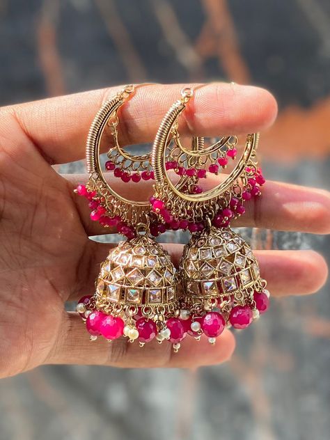 Pink Earrings Indian, Pink Jhumka, Indian Wedding Earrings, Desi Jewelry, Indian Jhumka, Eyeliner Shapes, Earrings Kundan, Anime Flower, Asian Jewelry