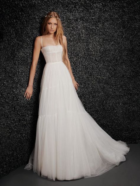 Vera Wang Ball Gown, Designer Wedding Dresses Vera Wang, Wedding Dress Vera Wang, Vera Wang Wedding Dresses, Vera Wang Wedding Dress, Vera Wang Bridal, Wedding Atelier, Bridal Atelier, Vera Wang Wedding