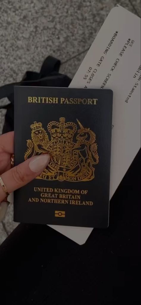 Passport flights holiday travel aesthetic British Passport Aesthetic, London Passport, Australian Passport, Lion Gate, 2024 Manifestations, Us Passport, Ssn Card, Manifesting Board, Uk Passport