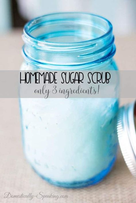 Skincare Homemade, Women Retreat, Scrub Skincare, Homemade Scrubs, Easy Sugar Scrub, Homemade Sugar Scrub, Diy Sugar Scrub, Scrub Homemade, Diy Sugar Scrub Recipe