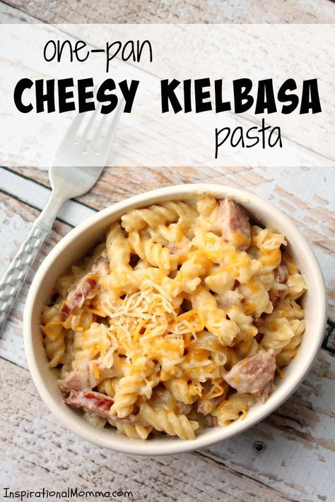 Ready in just 20 minutes, this One-Pan Cheesy Kielbasa Pasta will make everyone in your family smile! Simple and delicious! Cheesy Kielbasa Pasta, Cheesy Kielbasa, Kielbasa Pasta, Kielbasa Recipes, Cheesy Pasta, Easy Cheesy, Kielbasa, Sausage Recipes, Pasta Recipe