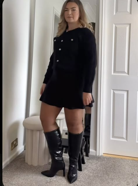 Big Boots, Plus Size Fall Outfit, Plus Size Fall, Leather Outfits, Stiletto Boots, Leather Outfit, Thigh High Boots, Thigh High, Fall Outfit