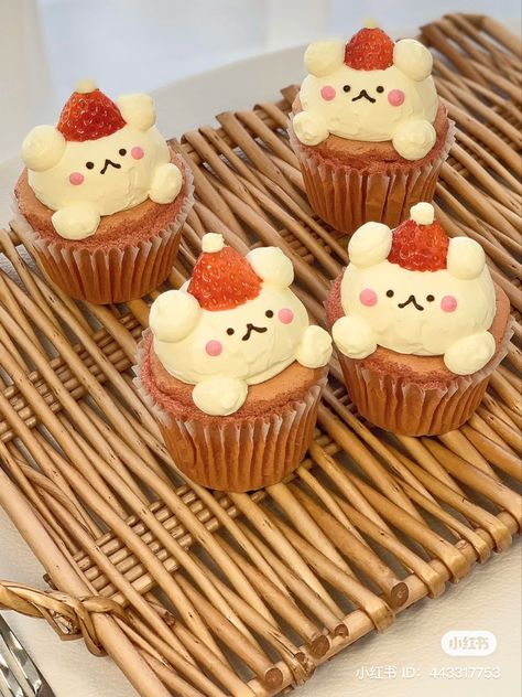 Cupcake Ideas Aesthetic, Simple Cute Cupcakes, Cupcake Inspo Aesthetic, Kawaii Cheesecake, Kawaii Baking, Kawaii Cupcakes, Aesthetic Bakery, Kawaii Desserts, Cookie Coffee