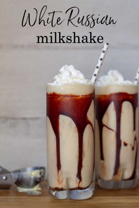 Spiked Milkshake Recipes, Boozy Shakes Milkshake Recipes, Adult Milkshake Recipes, Ice Cream Cocktail Recipes, Boozy Ice Cream Drinks, Ice Cream Alcoholic Drinks Recipes, Alcohol Milkshake, Alcoholic Ice Cream Drinks, Boozy Milkshake Recipes