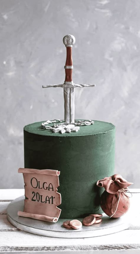 Lotr Cake Birthday, Lotr Cake, Viking Cake, Hobbit Cake, Crazy Birthday Cakes, Zelda Cake, Soul Cake, 14th Birthday Cakes, Marvel Cake