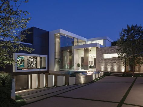 Gorgeous Green Modern Beverly Hills Home With A Bowling Alley That Has An Underground View of The Pool. - if it's hip, it's here Modern Driveway, Underground Garage, Mansion Exterior, A Modern House, Beverly Hills Houses, Exterior Modern, Modern Mansion, Mansions Luxury, Mansions Homes