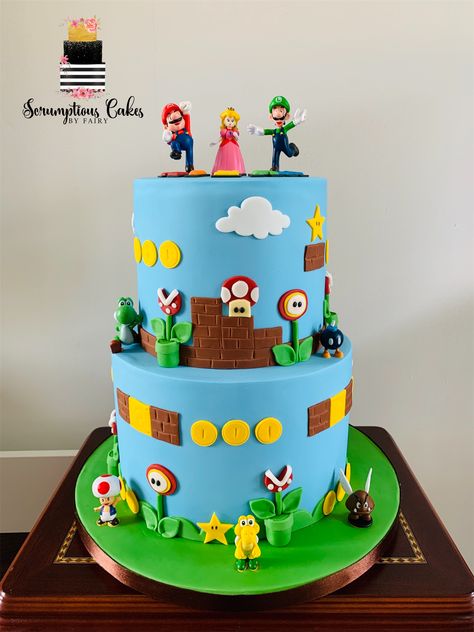 Mario Cake 2 Tier, Super Mario Bros Birthday Party Food, Super Mario 2 Tier Cake, Super Mario Bros Movie Cake, Super Mario Brothers Cake Ideas, Mario Fondant Cake, Lego Mario Cake, Birthday Cake Super Mario, Easy Super Mario Cake