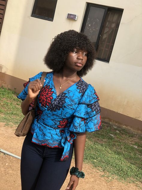 African Print Tops For Women Short Dresses, African Top Designs For Women, Beautiful Ankara Top Styles, Beautiful Ankara Tops For Ladies, Lovely Ankara Tops, Ankara Blouse Designs Latest, Simple Ankara Tops For Ladies, Styles For Ankara Tops, Ankara Bodysuit