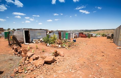 Squatter Camp, Africa History, Shanty Town, Johannesburg, Grand Canyon, South Africa, Look At, Camping, Natural Landmarks