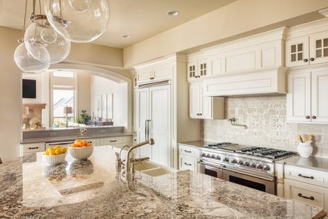 Alabaster Cabinets, Homemade Granite Cleaner, White Luxury Kitchen, Granite Cleaner, Outdoor Kitchen Countertops, White Kitchen Remodeling, Renovation Design, Granite Kitchen, Luxury Kitchens