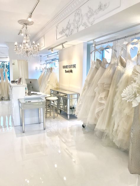 Gown Shop Interior Design, Dress Store Design, Wedding Shop Interior, Bridal Shop Interior, Bridal Shop Decor, Bridal Shop Ideas, Bridal Boutique Interior, Beverly Hills Wedding, Shop Wedding Dresses