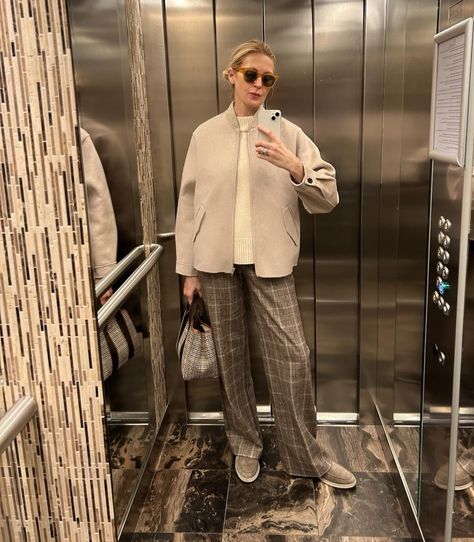 Kelly Rutherford Style, Porsche Mom, Emma Hill, Kelly Rutherford, Style Muse, Model Aesthetic, Sporty Casual, Iconic Style, Classic Chic