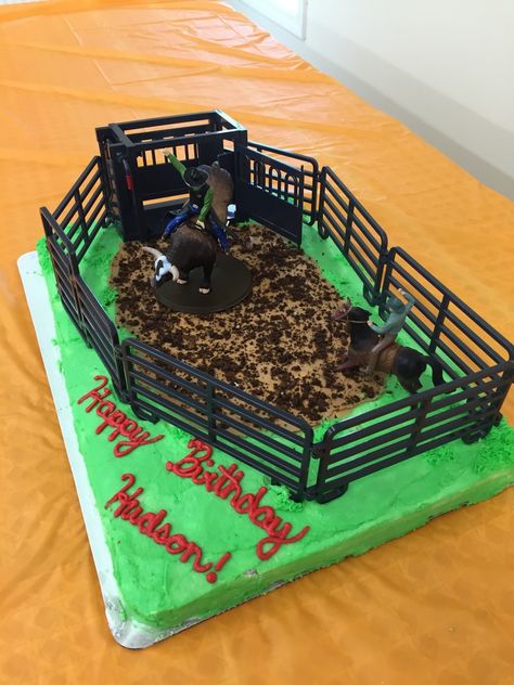 Rodeo birthday cake. Kaylea's cake she made for Hudson's 6th birthday. Rodeo Cake Ideas, Rodeo Birthday Cake, Rodeo Cake, Disco Rodeo, Cowboy Birthday Cakes, Cowboy First Birthday, Black Dancing, Cowboy Cakes, Rodeo Birthday Parties