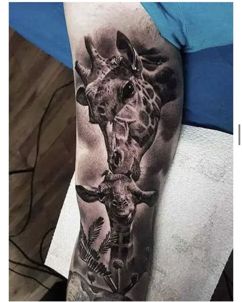 Giraffe Sleeve Tattoo, Realistic Giraffe Tattoo, Giraffe Leg Tattoo, Elephant Giraffe Tattoo, Zebra Tattoo Design, Jungle Tattoo Sleeve, Jungle Theme Tattoo, Rhino Tattoos, Giraffe Tattoo Design