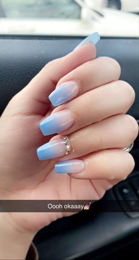 Powder Blue Ombre Nails, Light Blue Fade Nails, Light Blue Ombre Nails Almond, Azure Blue Nails, Baby Boomer Bleu, White And Blue Ombre Nails, Blue Fade Nails, Sky Blue Nail Ideas, Dusty Blue Nails Acrylic